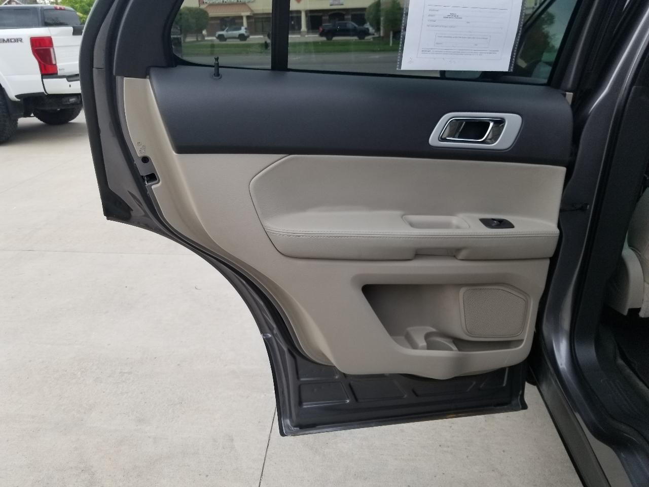 Ford Explorer 4WD 4dr XLT 2014