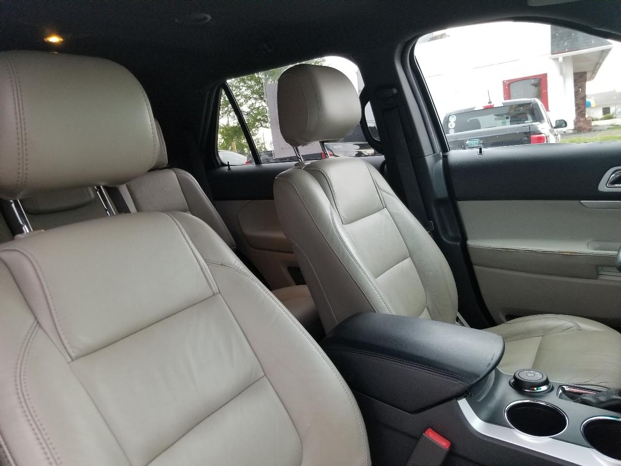 Ford Explorer 4WD 4dr XLT 2014