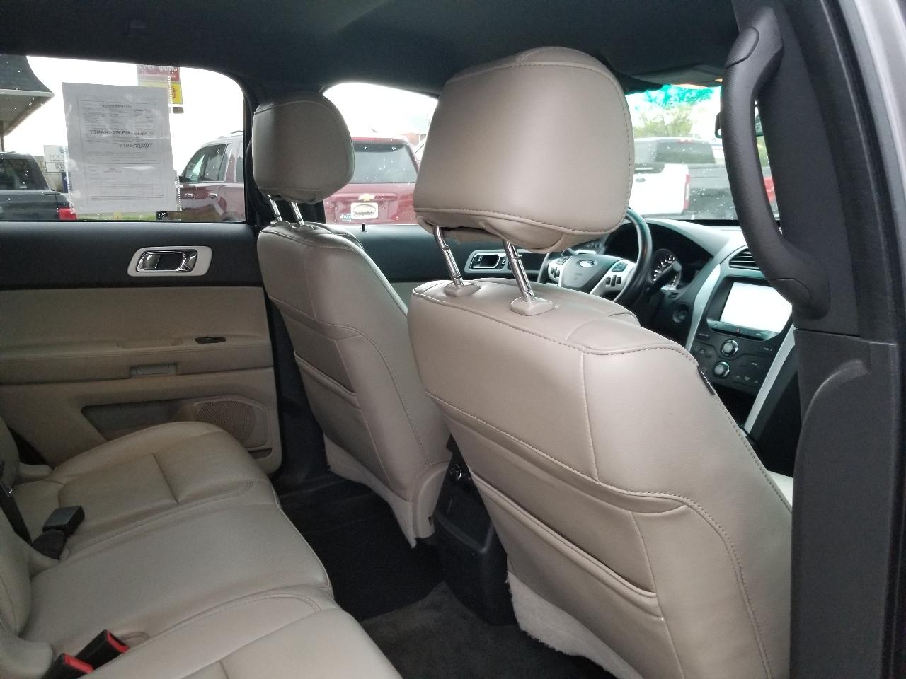 Ford Explorer 4WD 4dr XLT 2014