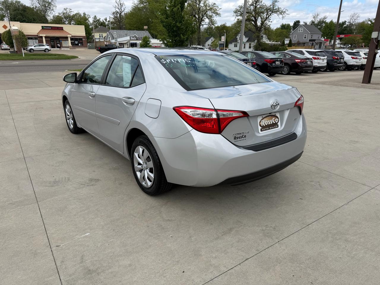 Toyota Corolla LE 2016