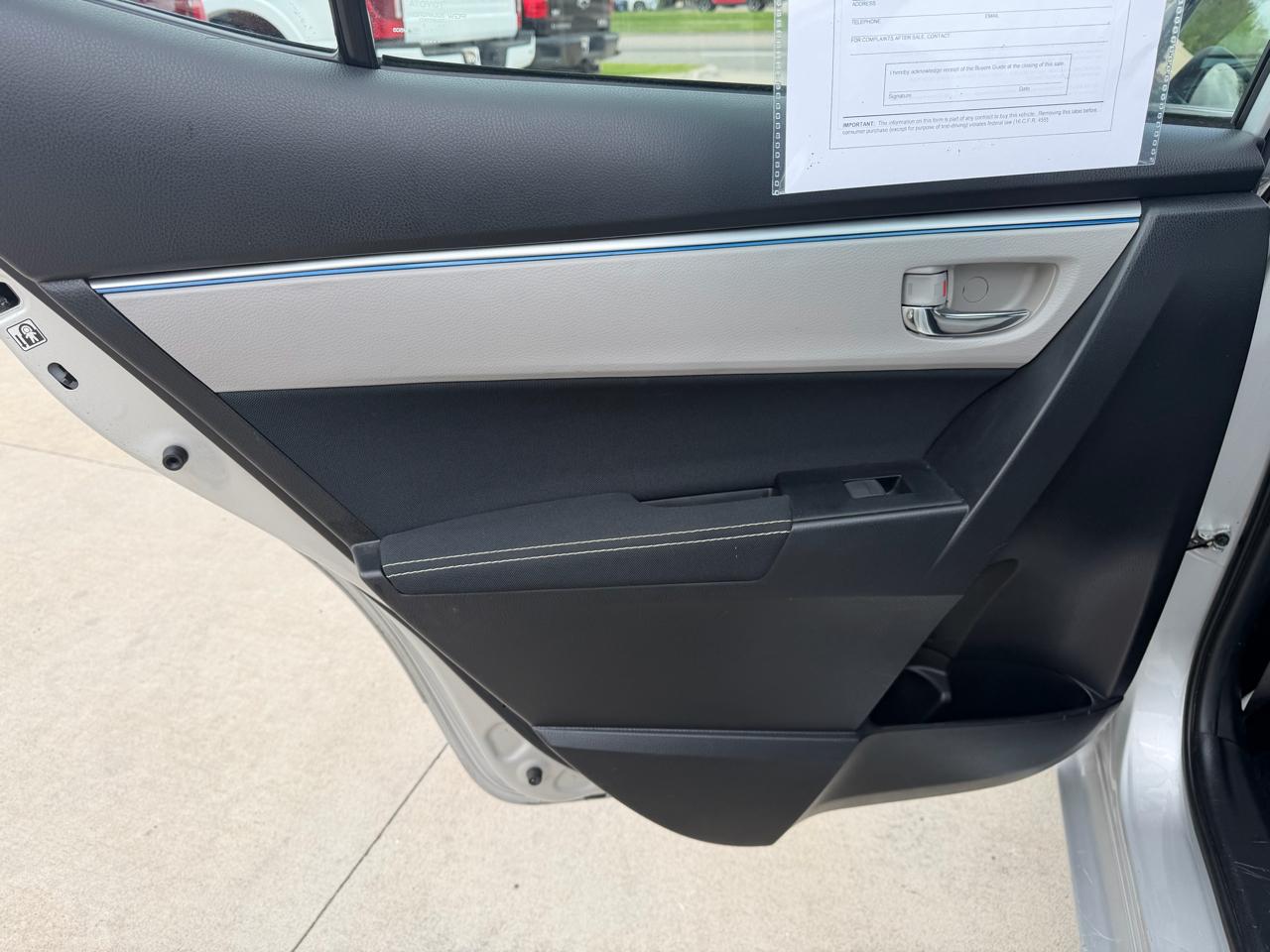Toyota Corolla LE 2016