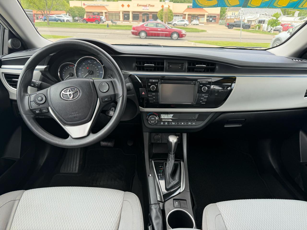 Toyota Corolla LE 2016