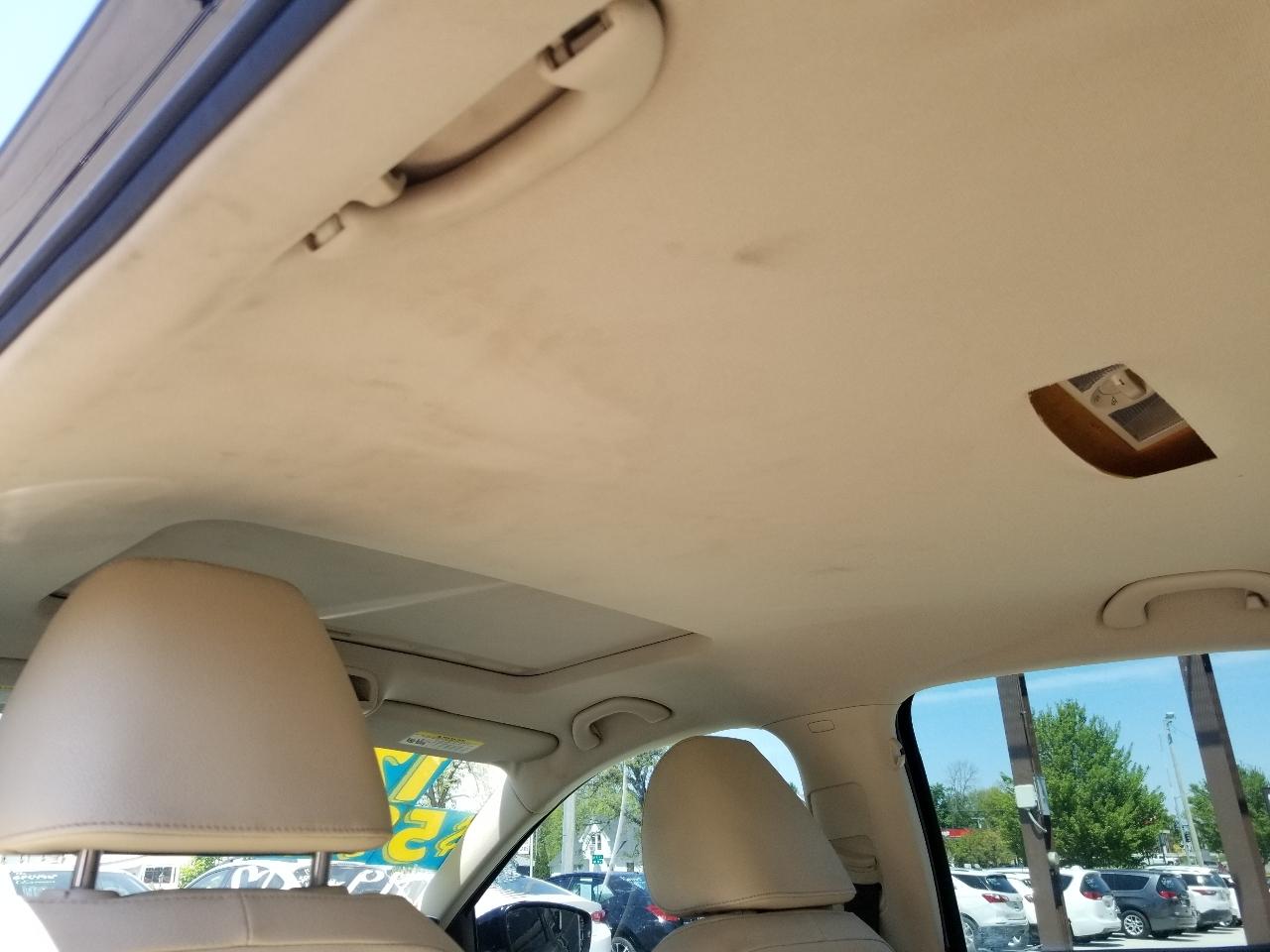 Volkswagen Jetta Sedan 4dr DSG TDI 2012