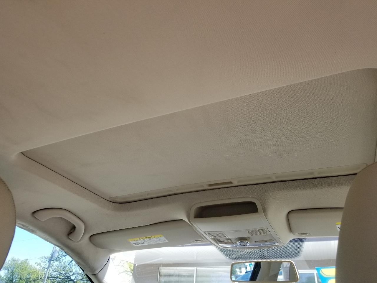 Volkswagen Jetta Sedan 4dr DSG TDI 2012