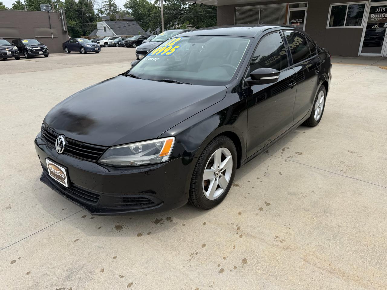 Volkswagen Jetta Sedan 4dr DSG TDI 2012