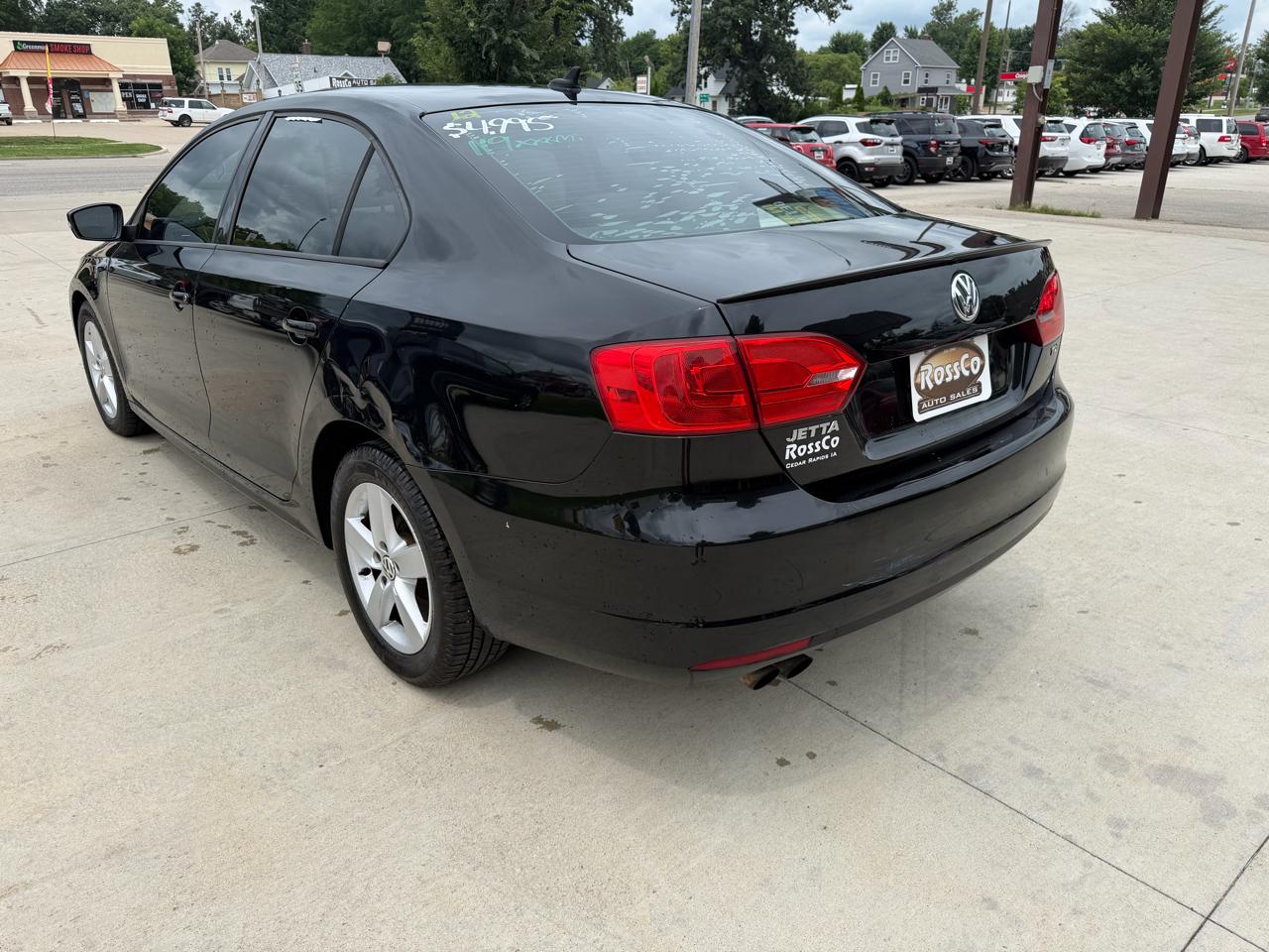 Volkswagen Jetta Sedan 4dr DSG TDI 2012