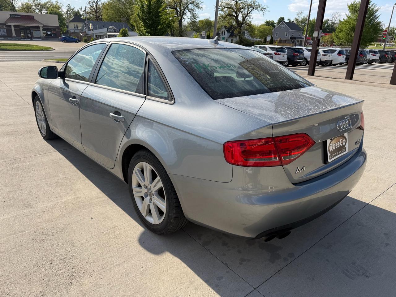 Audi A4 4dr Sdn Auto quattro 2.0T Premium 2011