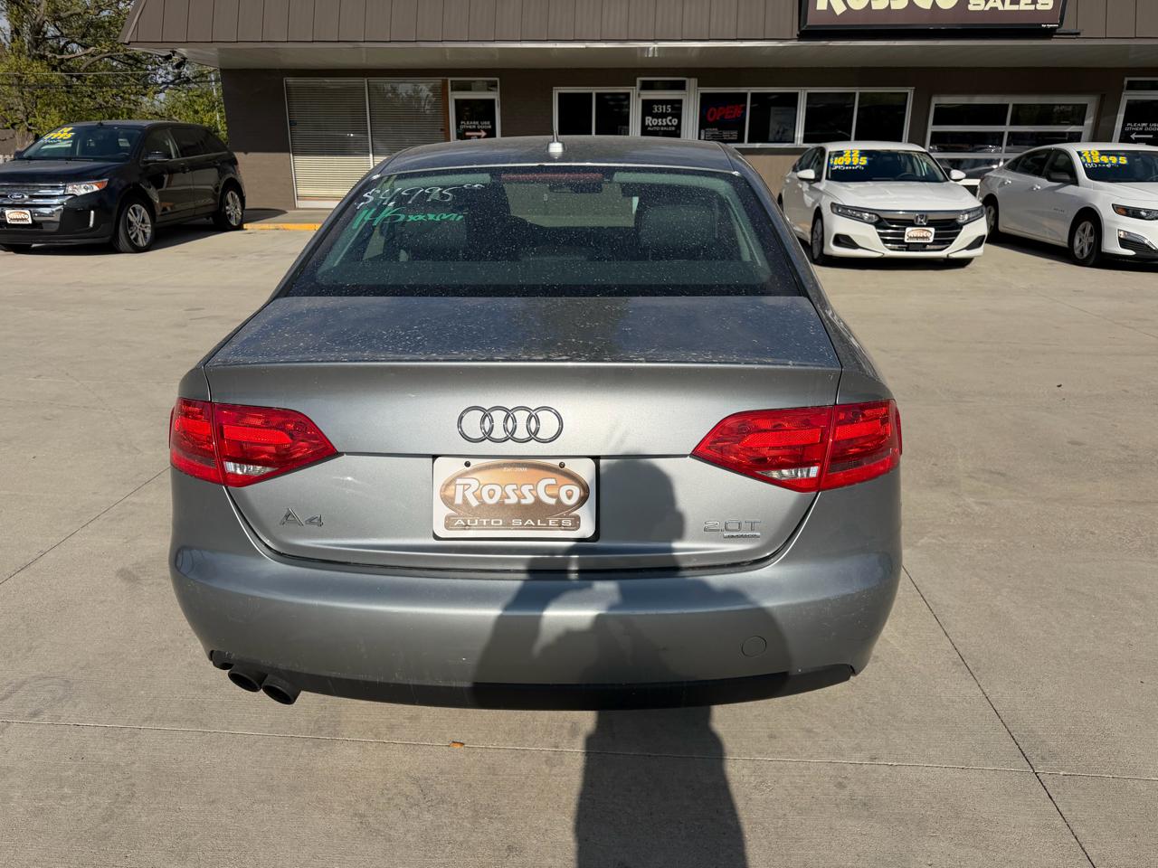 Audi A4 4dr Sdn Auto quattro 2.0T Premium 2011