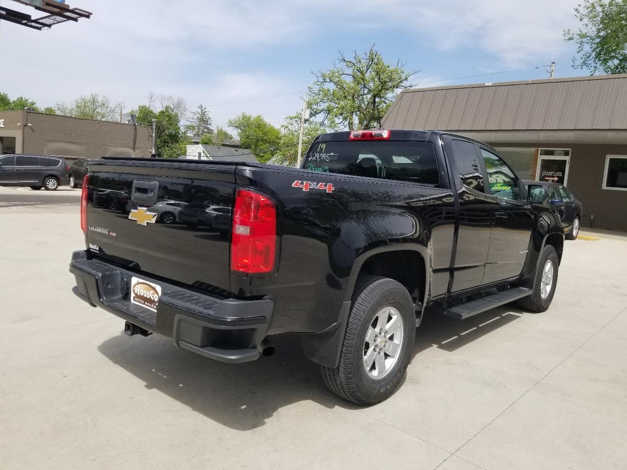 Chevrolet Colorado 4WD Ext Cab 128.3" Work Truck 2019