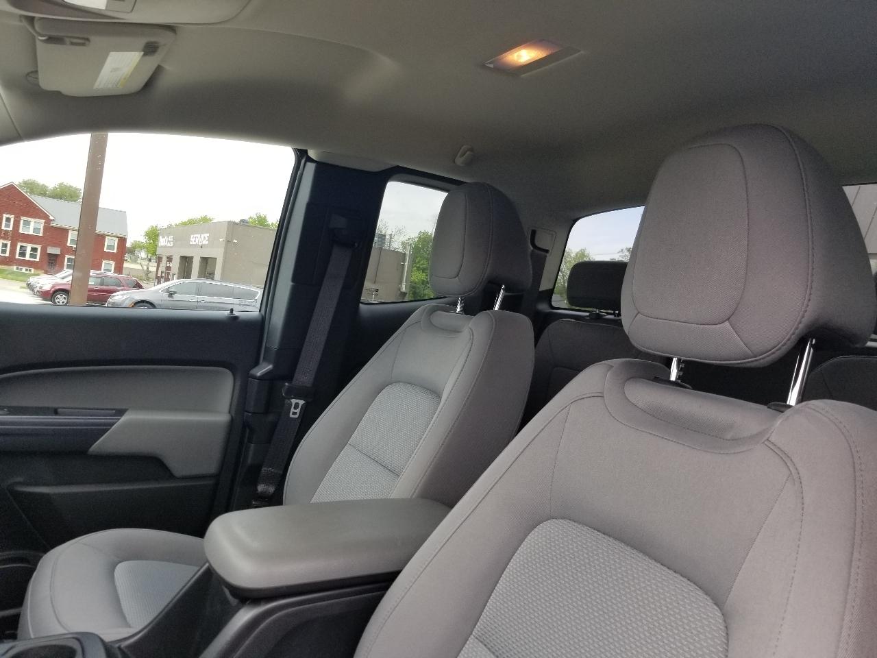 Chevrolet Colorado 4WD Ext Cab 128.3" Work Truck 2019