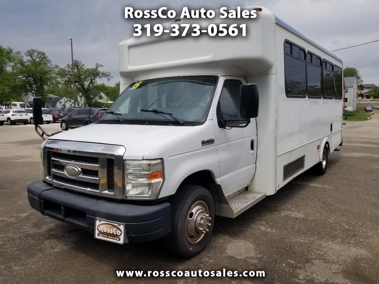 Ford Econoline Commercial Cutaway E-450 Super Duty 176" DRW 2015