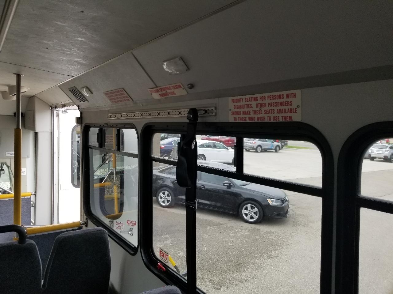 Ford Econoline Commercial Cutaway E-450 Super Duty 176" DRW 2015