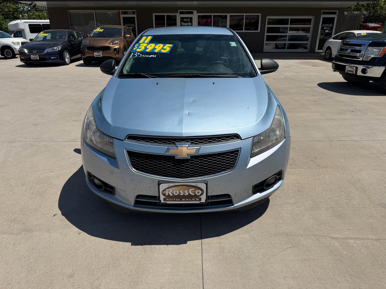 Chevrolet Cruze LS 2011