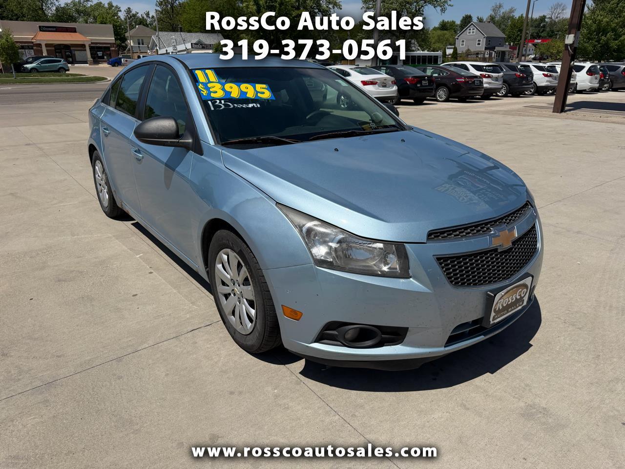 Chevrolet Cruze LS 2011