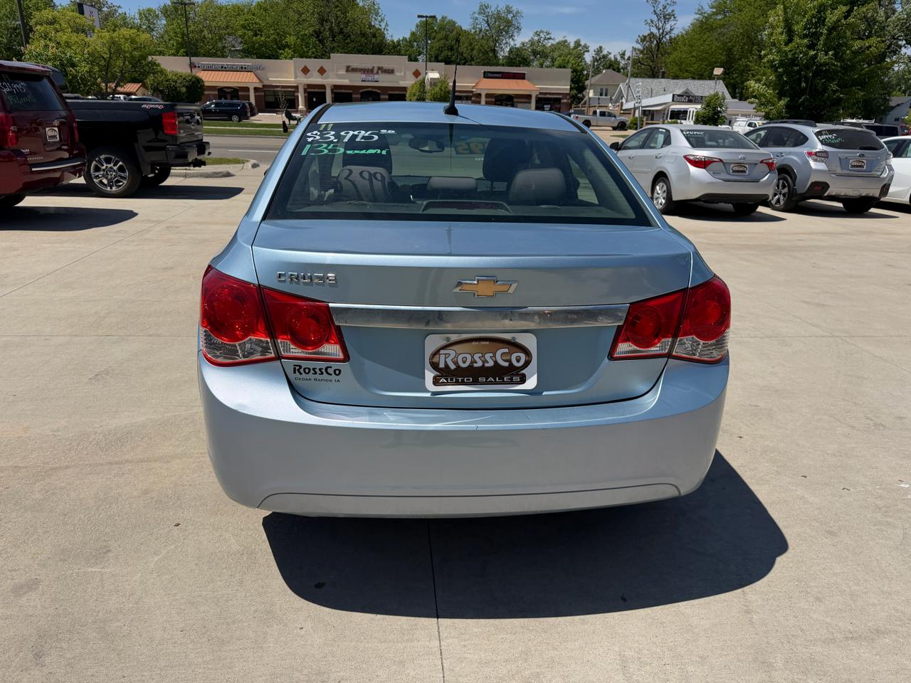 Chevrolet Cruze LS 2011
