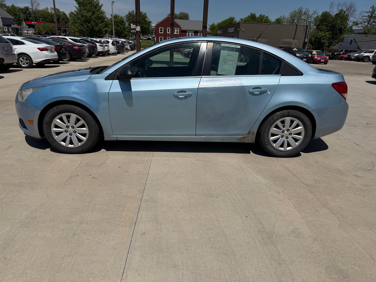 Chevrolet Cruze LS 2011