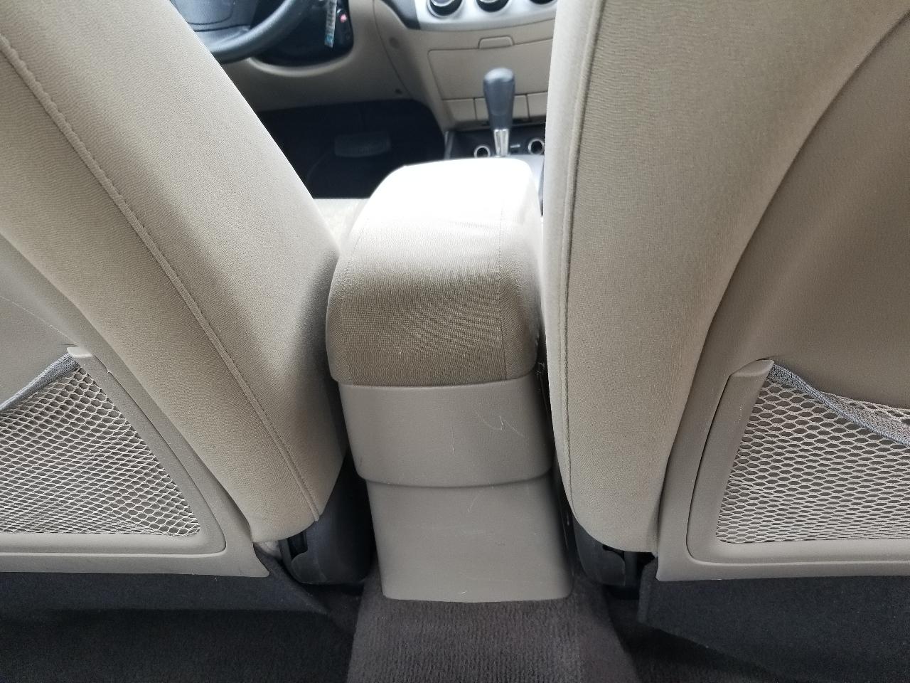 Hyundai Elantra 4dr Sdn Auto GLS 2010