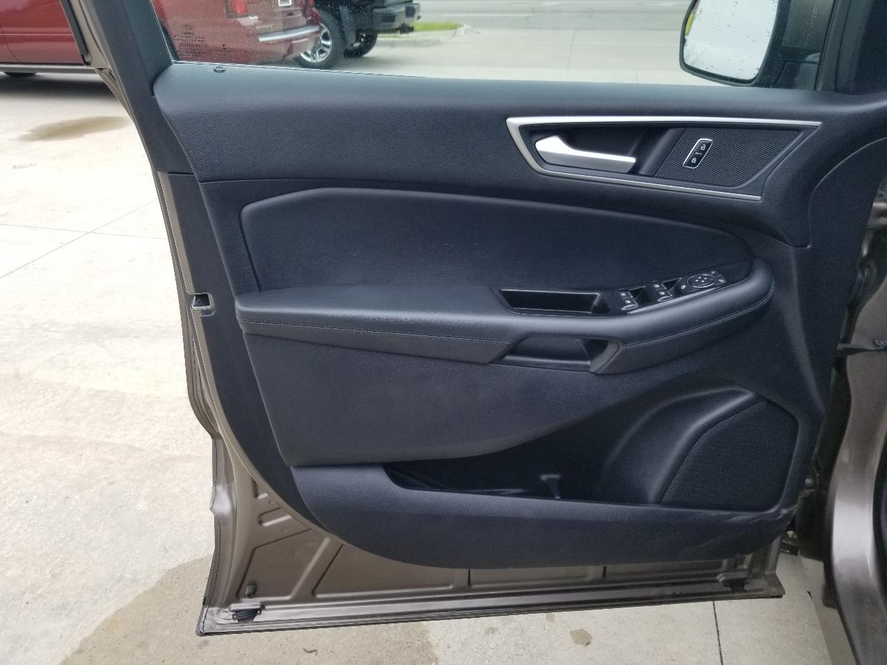 Ford Edge SEL AWD 2019