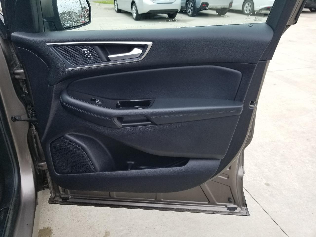 Ford Edge SEL AWD 2019