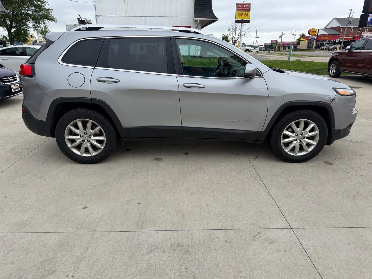 Jeep Cherokee 4WD 4dr Limited 2015