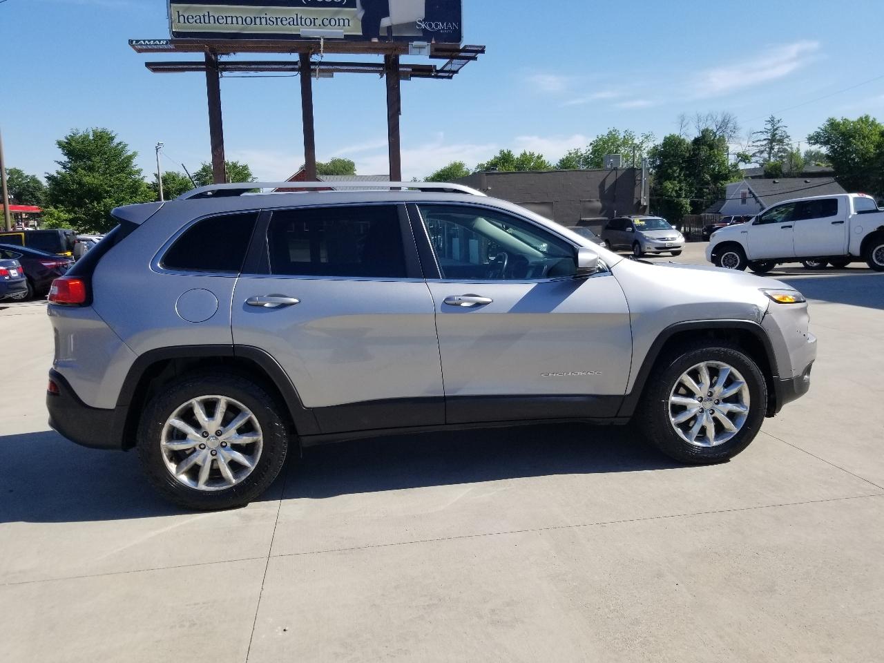 Jeep Cherokee 4WD 4dr Limited 2015