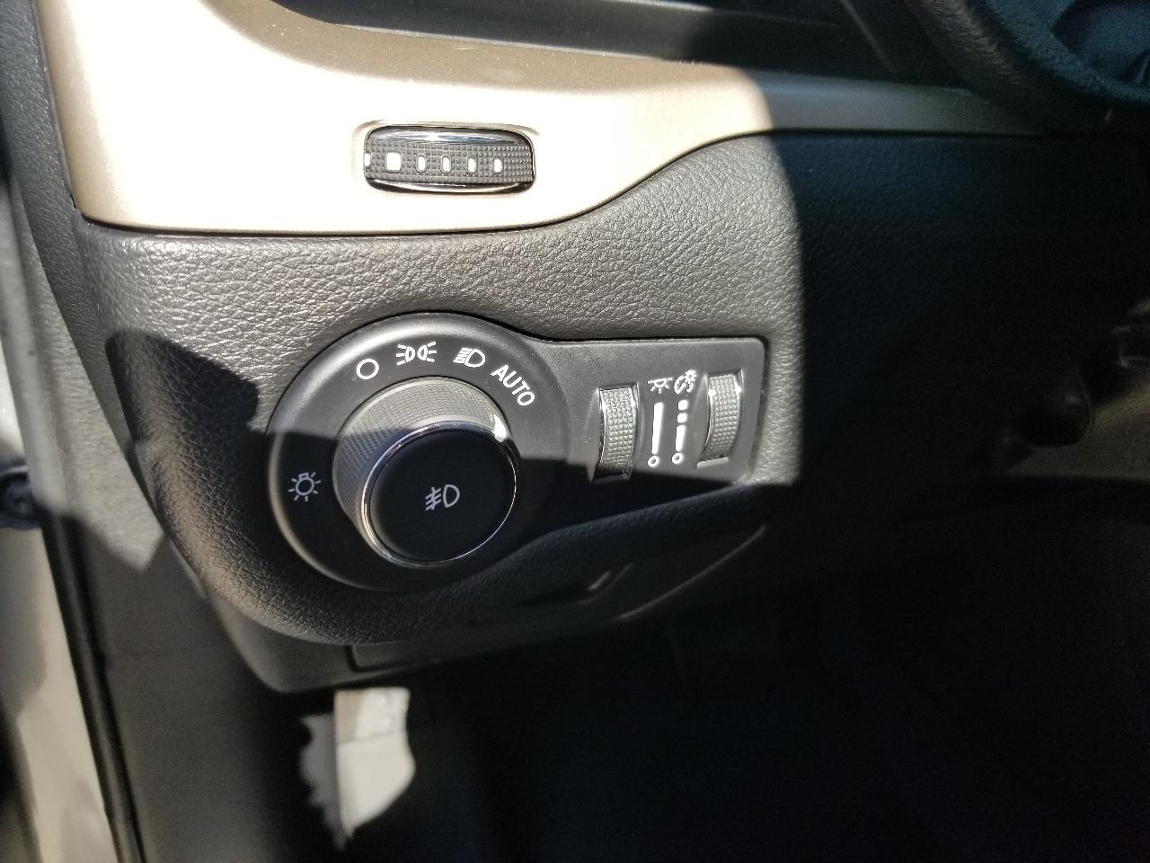 Jeep Cherokee 4WD 4dr Limited 2015