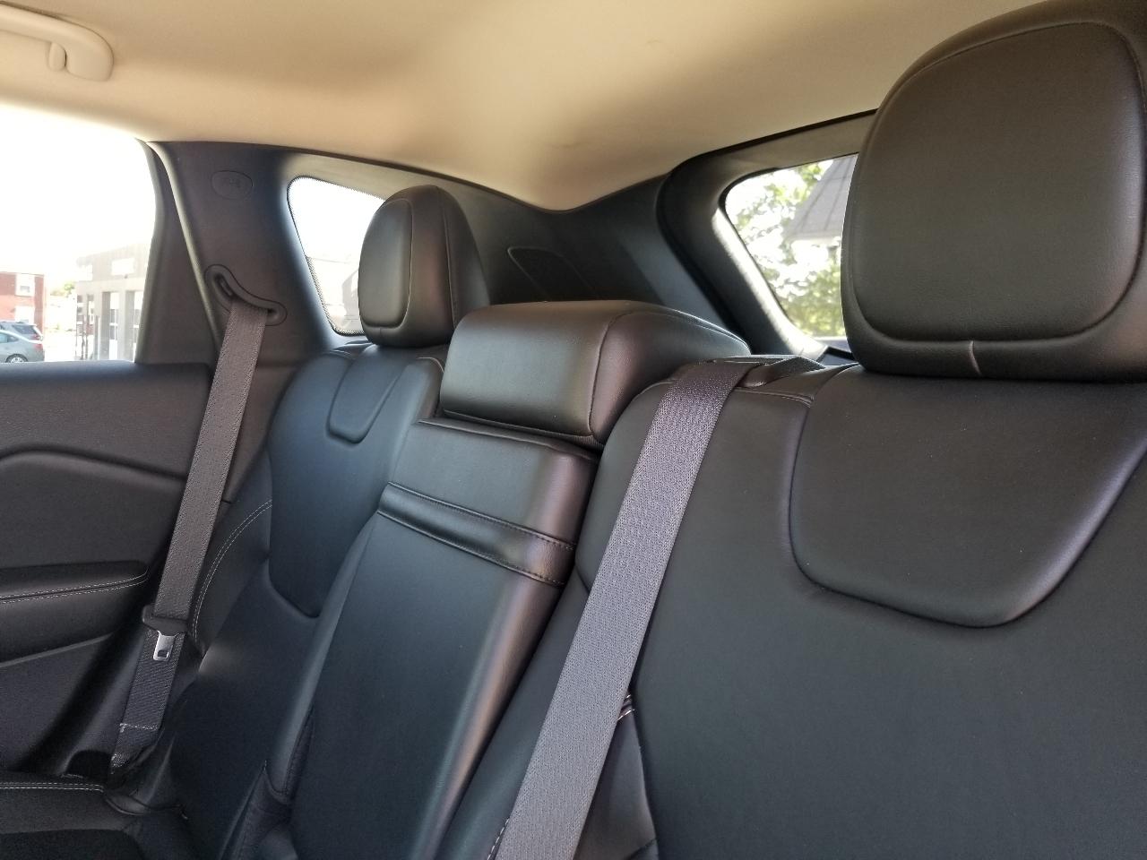 Jeep Cherokee 4WD 4dr Limited 2015