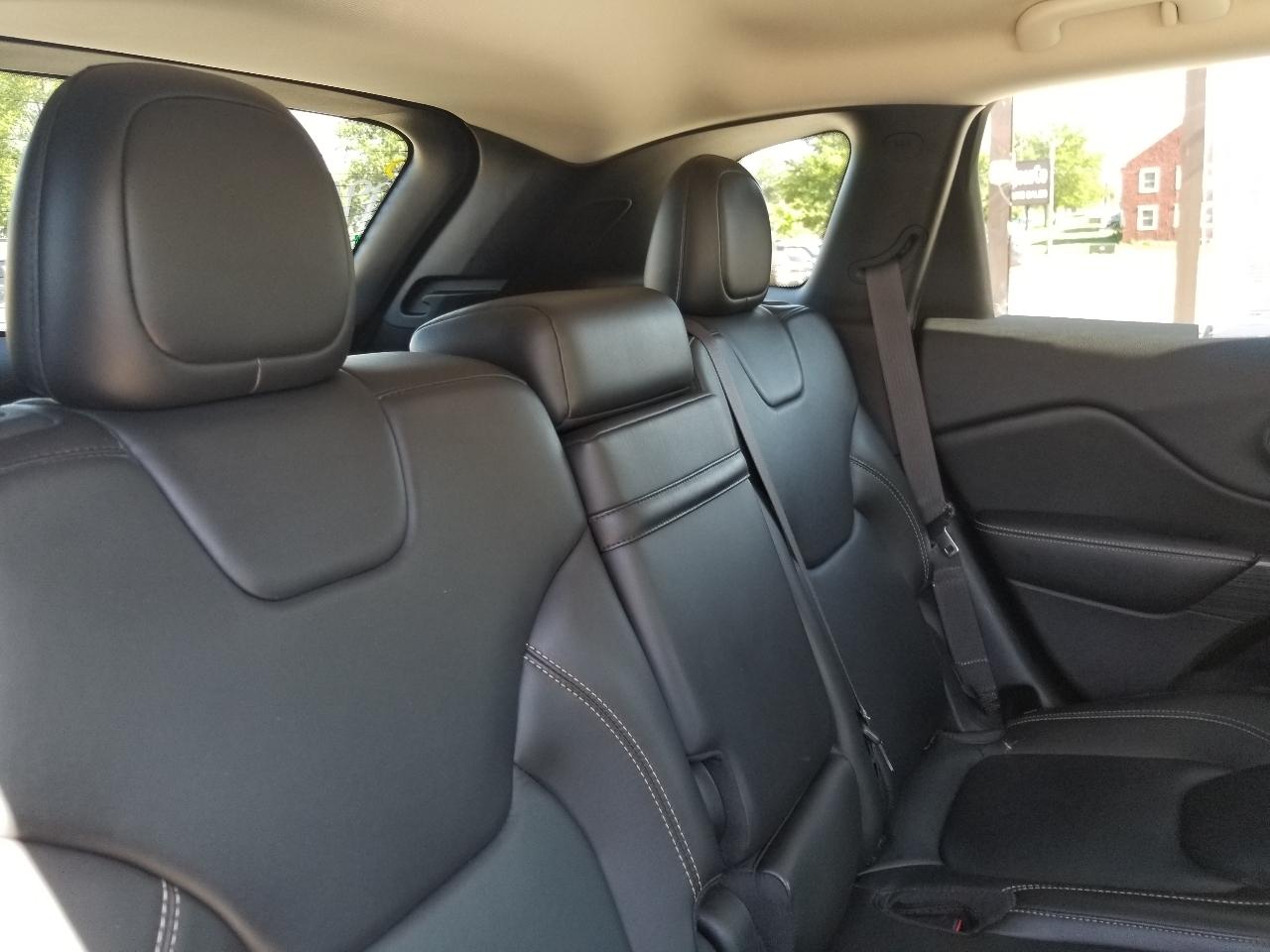 Jeep Cherokee 4WD 4dr Limited 2015