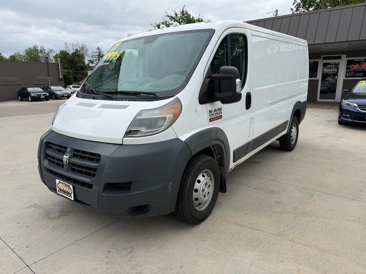 RAM ProMaster Cargo Van 1500 Low Roof 136" WB 2017