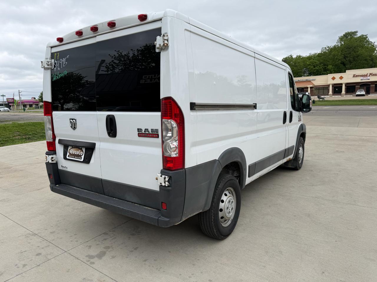 RAM ProMaster Cargo Van 1500 Low Roof 136" WB 2017
