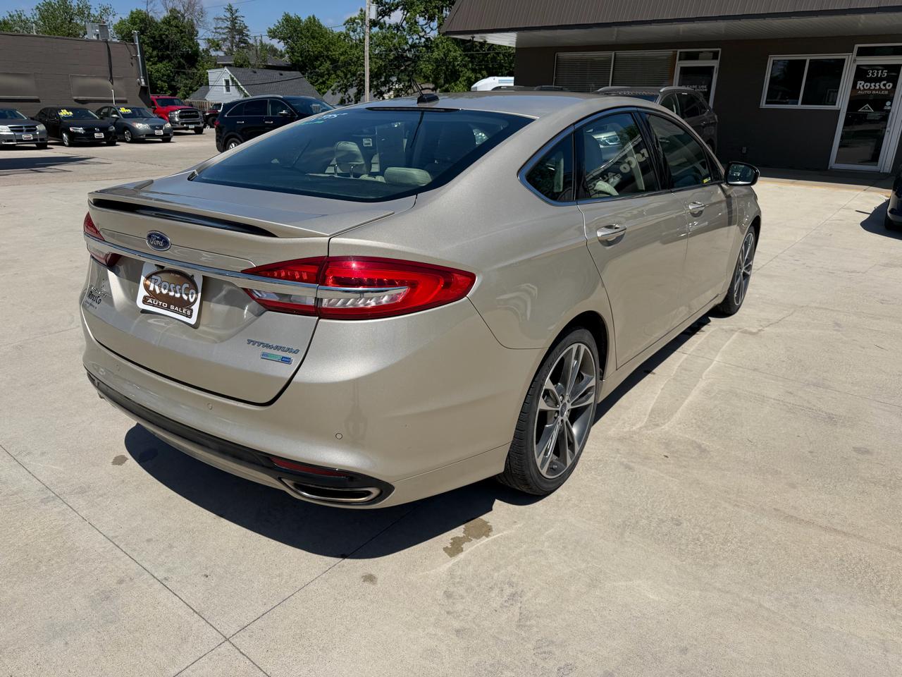 Ford Fusion Titanium AWD 2017