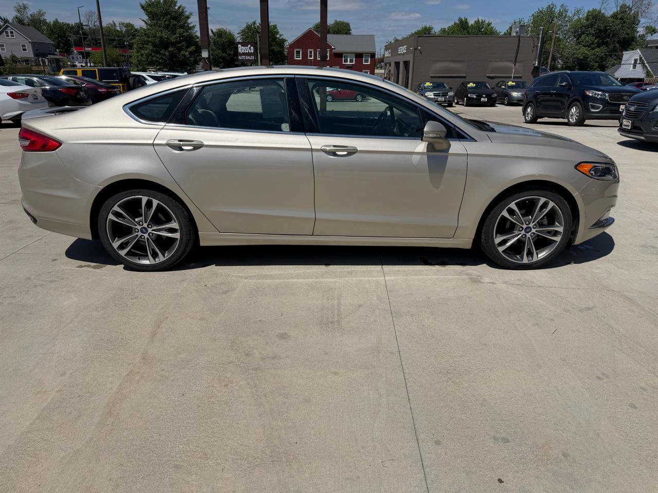 Ford Fusion Titanium AWD 2017