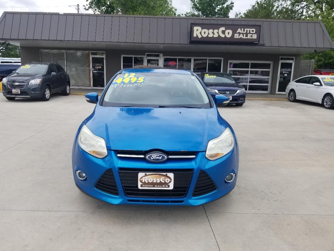 Ford Focus 5dr HB SEL 2012