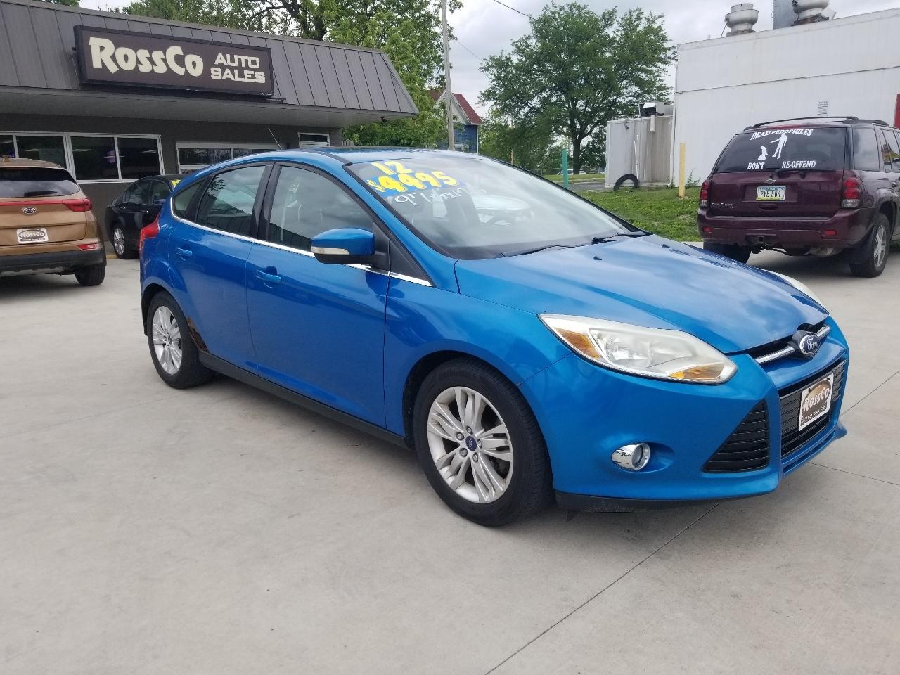 Ford Focus 5dr HB SEL 2012