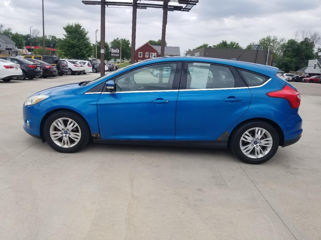Ford Focus 5dr HB SEL 2012