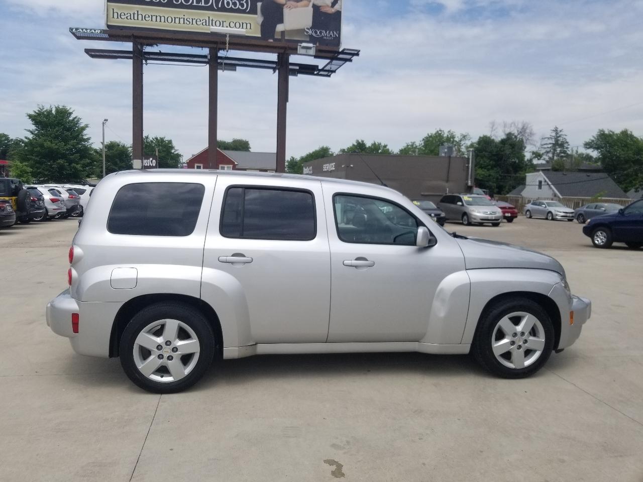Chevrolet HHR FWD 4dr LT w/1LT 2011