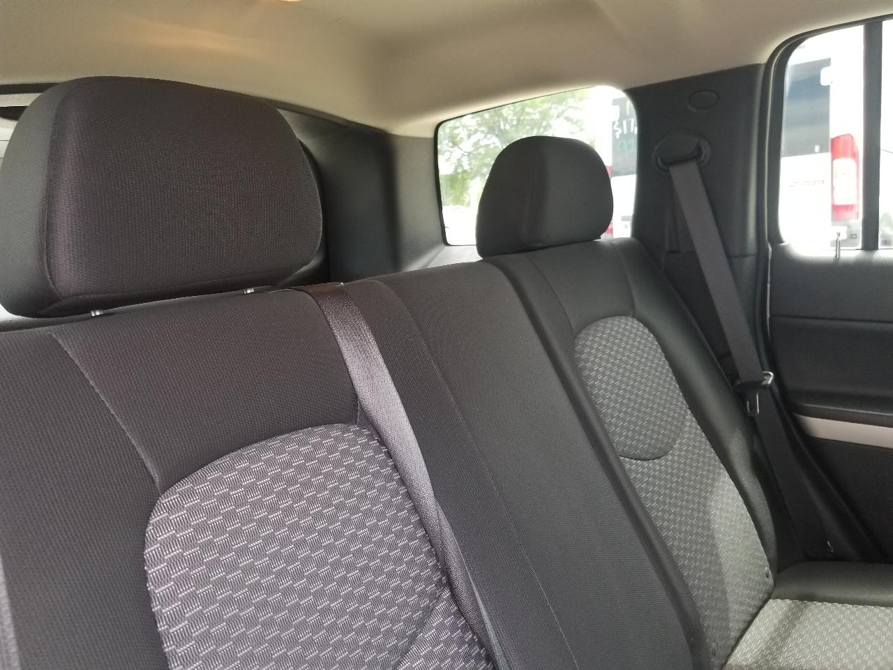 Chevrolet HHR FWD 4dr LT w/1LT 2011