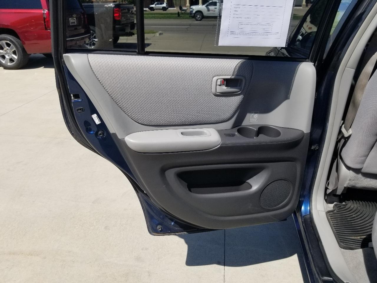 Toyota Highlander 4dr 4-Cyl (Natl) 2006