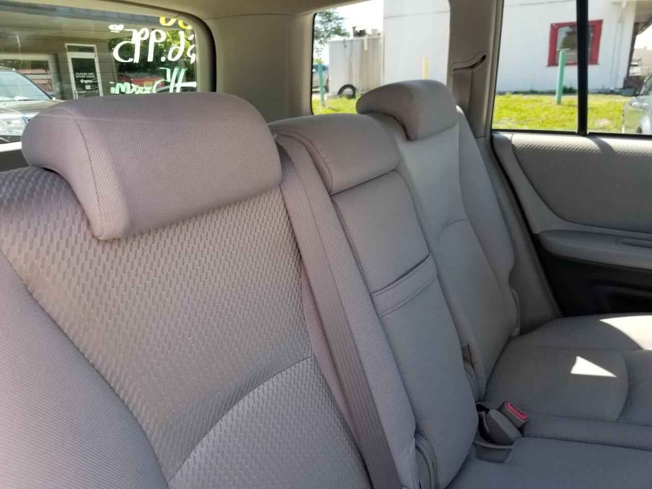 Toyota Highlander 4dr 4-Cyl (Natl) 2006