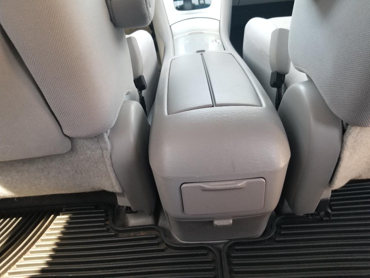 Toyota Highlander 4dr 4-Cyl (Natl) 2006