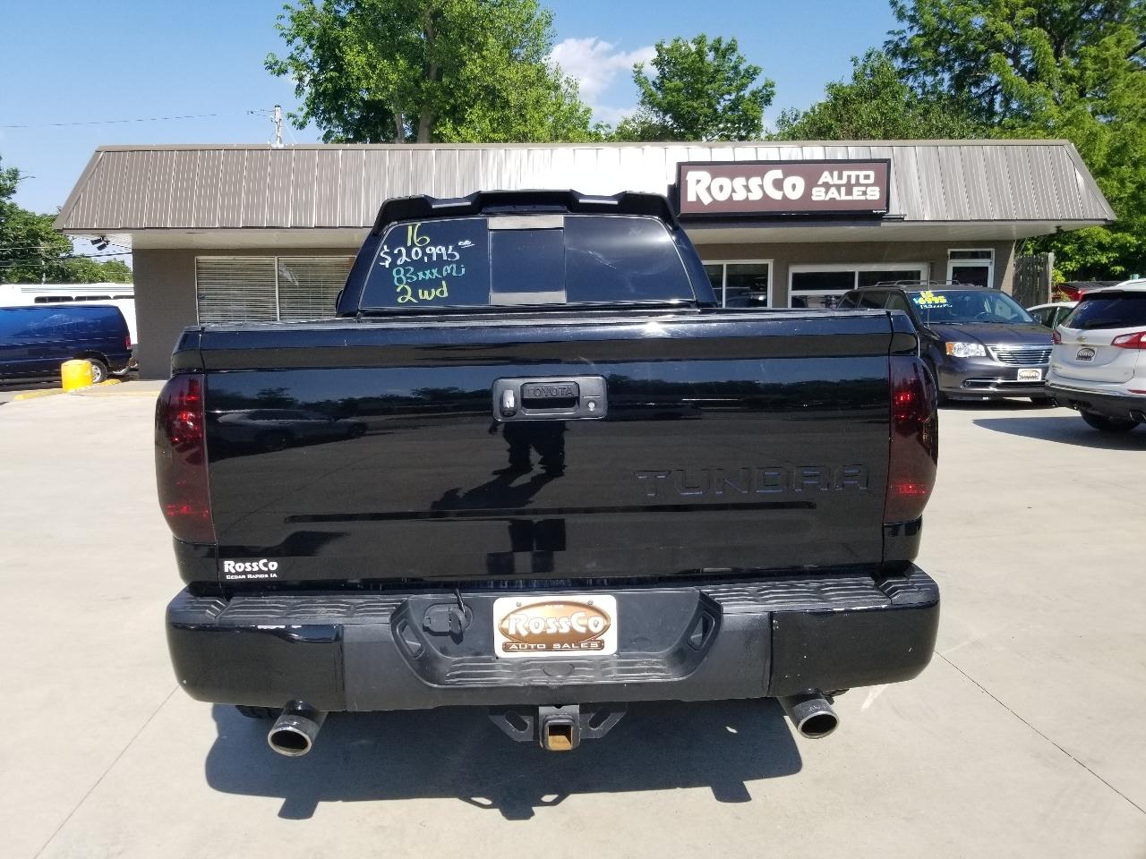 Toyota Tundra 2WD Truck Double Cab 5.7L FFV V8 6-Spd AT SR5 (Natl) 2016