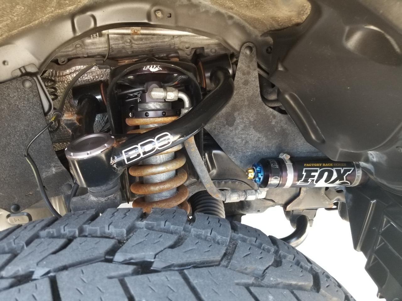 Toyota Tundra 2WD Truck Double Cab 5.7L FFV V8 6-Spd AT SR5 (Natl) 2016