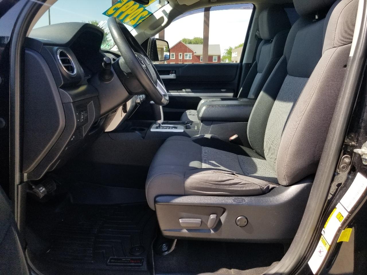Toyota Tundra 2WD Truck Double Cab 5.7L FFV V8 6-Spd AT SR5 (Natl) 2016