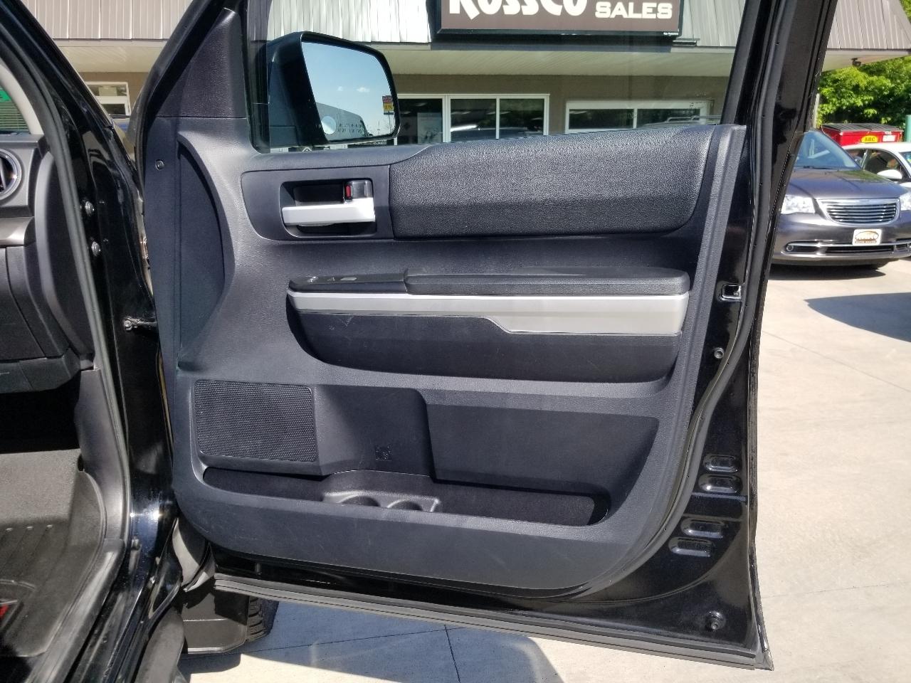 Toyota Tundra 2WD Truck Double Cab 5.7L FFV V8 6-Spd AT SR5 (Natl) 2016