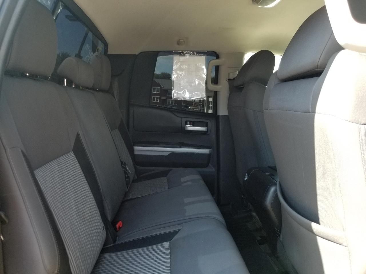 Toyota Tundra 2WD Truck Double Cab 5.7L FFV V8 6-Spd AT SR5 (Natl) 2016
