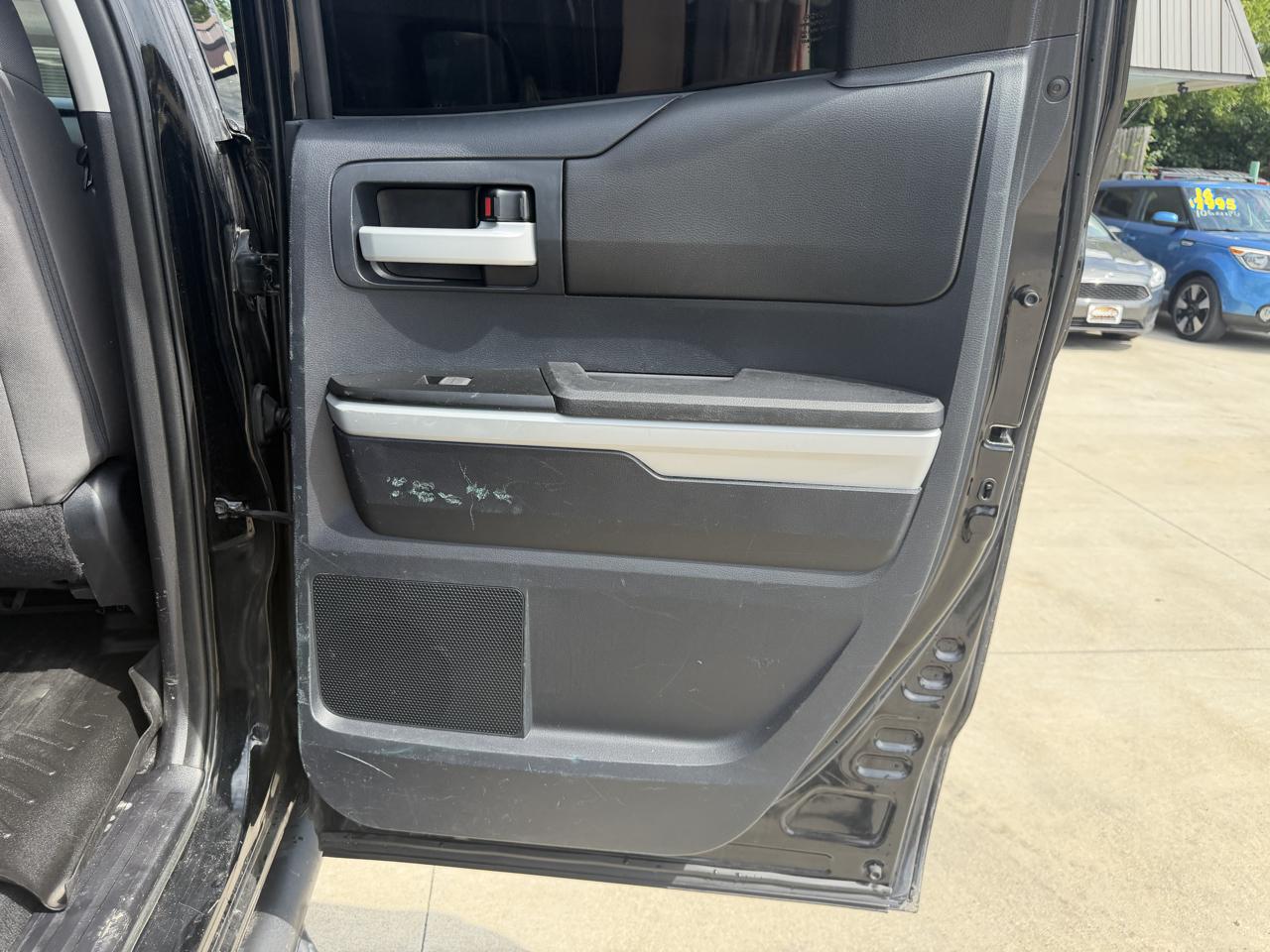 Toyota Tundra 2WD Truck Double Cab 5.7L FFV V8 6-Spd AT SR5 (Natl) 2016