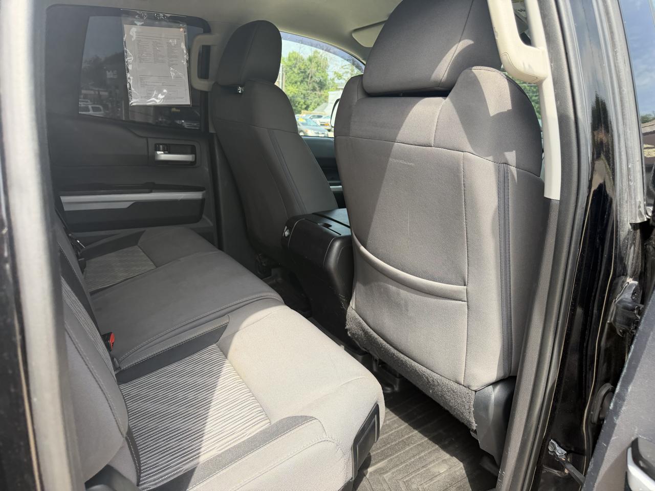 Toyota Tundra 2WD Truck Double Cab 5.7L FFV V8 6-Spd AT SR5 (Natl) 2016
