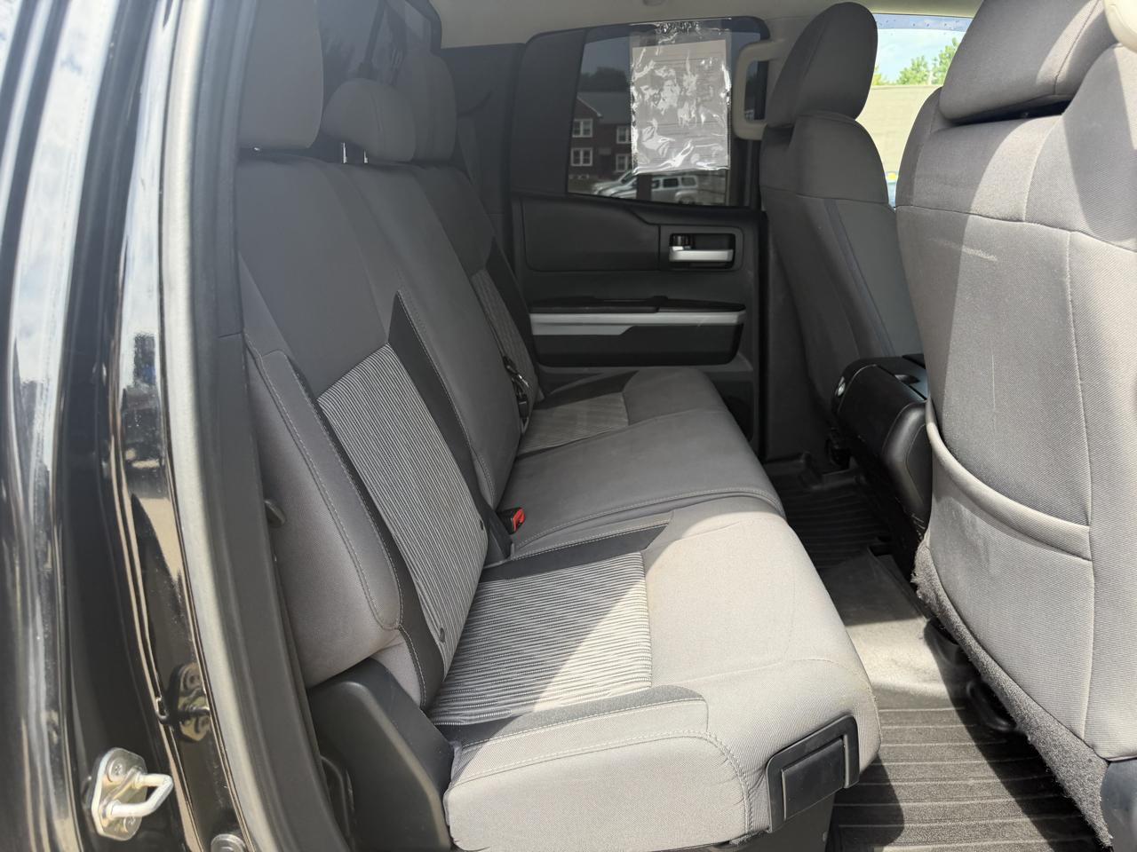Toyota Tundra 2WD Truck Double Cab 5.7L FFV V8 6-Spd AT SR5 (Natl) 2016