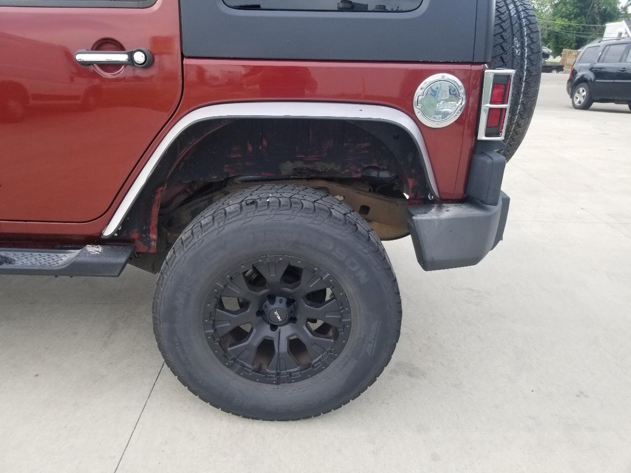 Jeep Wrangler Unlimited 4WD 4dr Sahara 2010