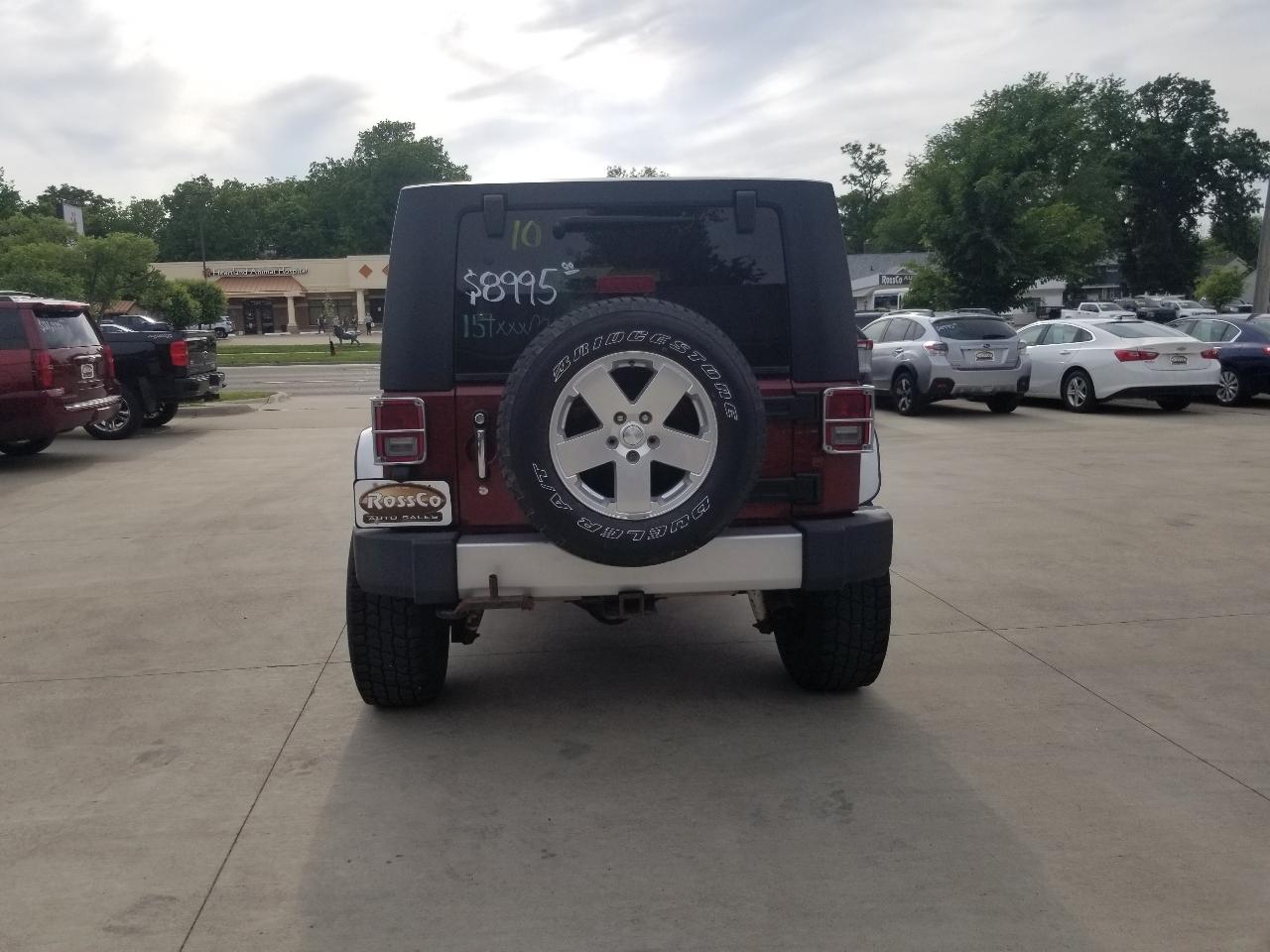 Jeep Wrangler Unlimited 4WD 4dr Sahara 2010